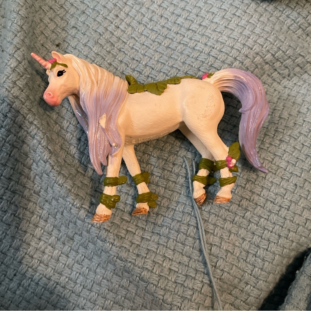 2017 Schleich Blossom Unicorn Figure